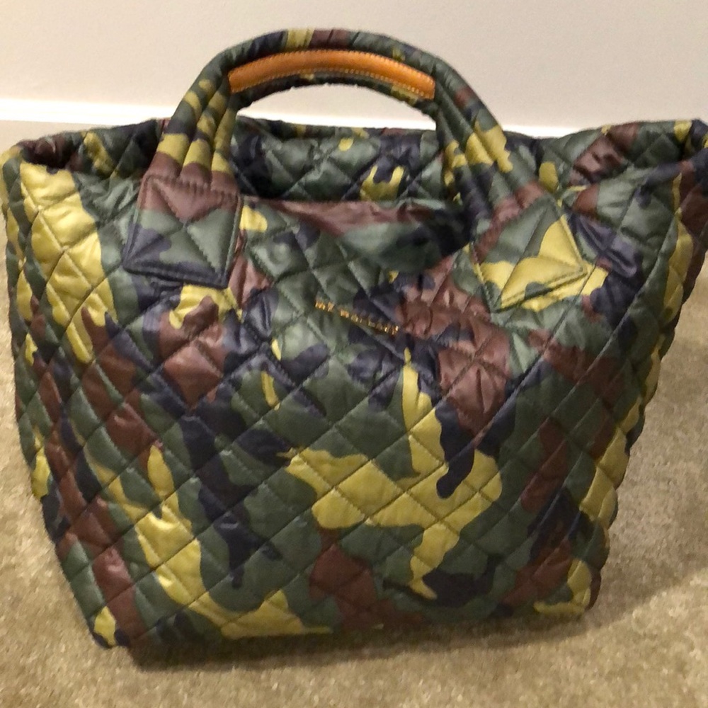 Mz Wallace small metro bag camo great condition